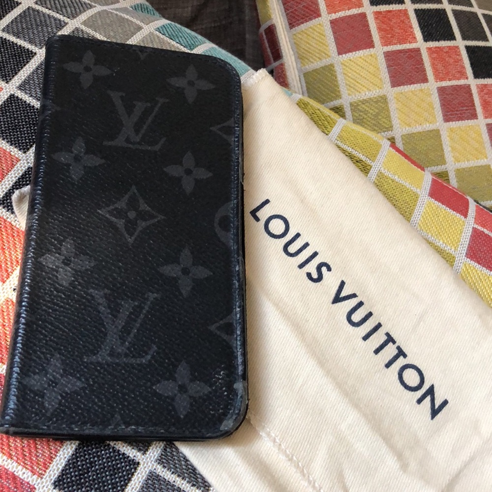 Authentic Louis Vuitton IPHONE X Folio